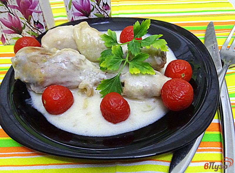 Фото приготовление рецепта: Куриные голени в сливочном соусе шаг №8