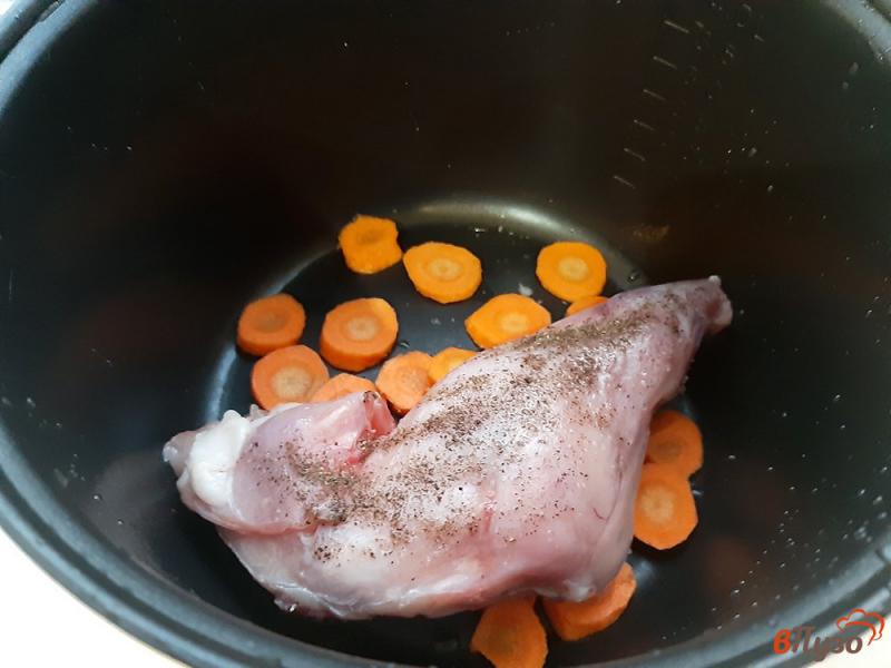 Фото приготовление рецепта: Кролик тушеный в мультиварке шаг №3