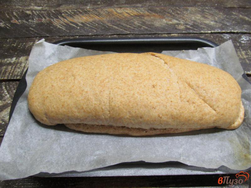 Фото приготовление рецепта: Хлеб цельнозерновой с розмарином и оливковым маслом шаг №8