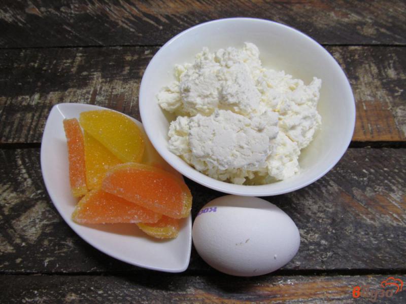 Фото приготовление рецепта: Сырники с апельсиновыми и лимонными дольками - мармеладом шаг №1