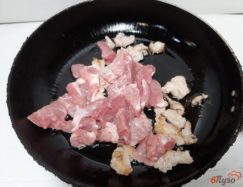 Фото приготовление рецепта: Рис со свининой шаг №3
