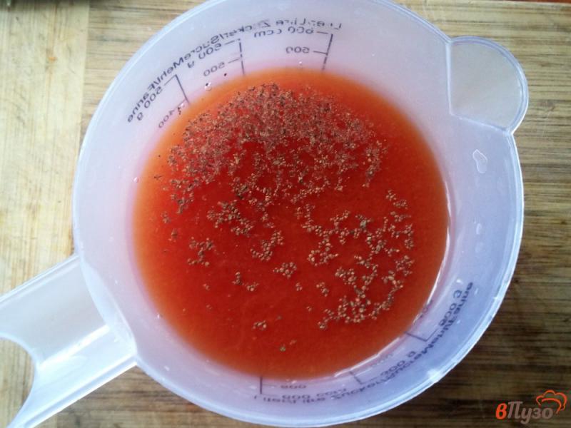 Фото приготовление рецепта: Салака в томатном соусе шаг №5