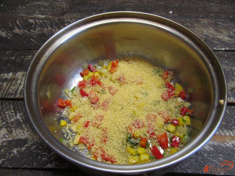 Фото приготовление рецепта: Кус-кус с овощами шаг №3