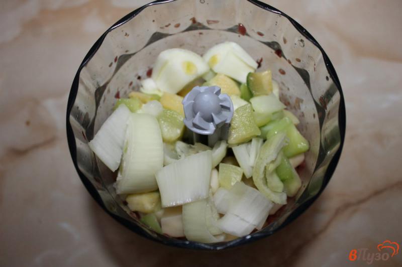 Фото приготовление рецепта: Оладьи из субпродуктов с картофелем и кабачком шаг №3