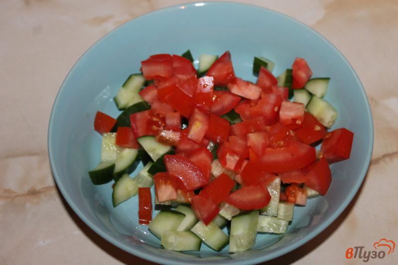Фото приготовление рецепта: Овощной салат с морковью по - корейски и сыром сулугуни шаг №2