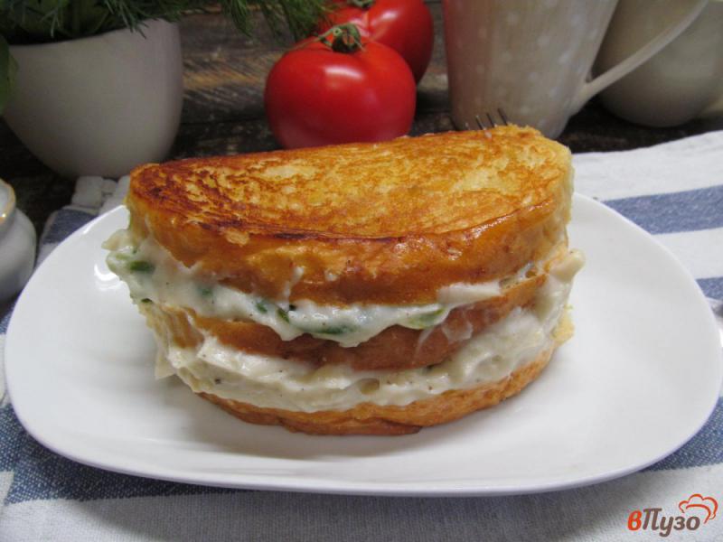 Фото приготовление рецепта: Бутерброд с сырной кремовой начинкой шаг №11