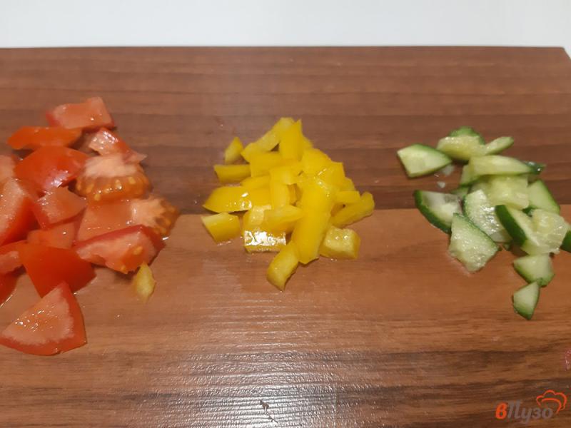 Фото приготовление рецепта: Салат овощной в апельсинах шаг №1