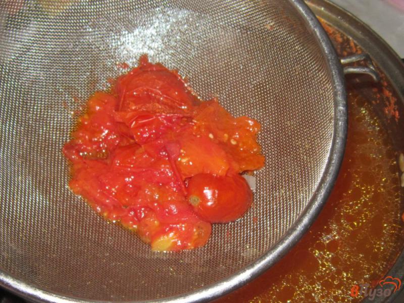 Фото приготовление рецепта: Суп летний с фрикадельками и помидорами шаг №4