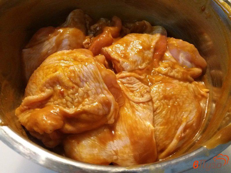 Фото приготовление рецепта: Куриные бедрышки в пряном маринаде шаг №2