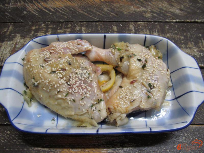 Фото приготовление рецепта: Курица с лавандой и медом шаг №4