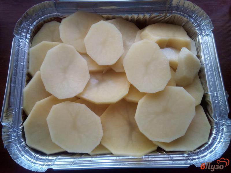 Фото приготовление рецепта: Запеканка из фарша, картофеля и кабачка шаг №9