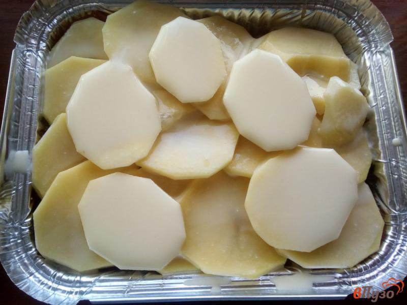 Фото приготовление рецепта: Запеканка из фарша, картофеля и кабачка шаг №11
