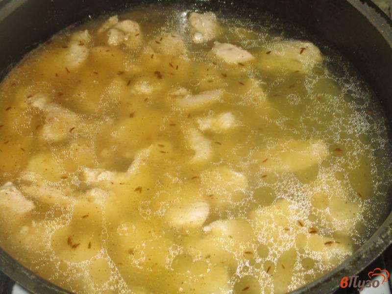 Фото приготовление рецепта: Жаркое из куриной грудки с овощами шаг №3