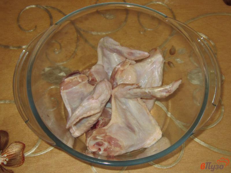 Фото приготовление рецепта: Куриные крылышки в духовке в кетчупе и соевом соусе шаг №1