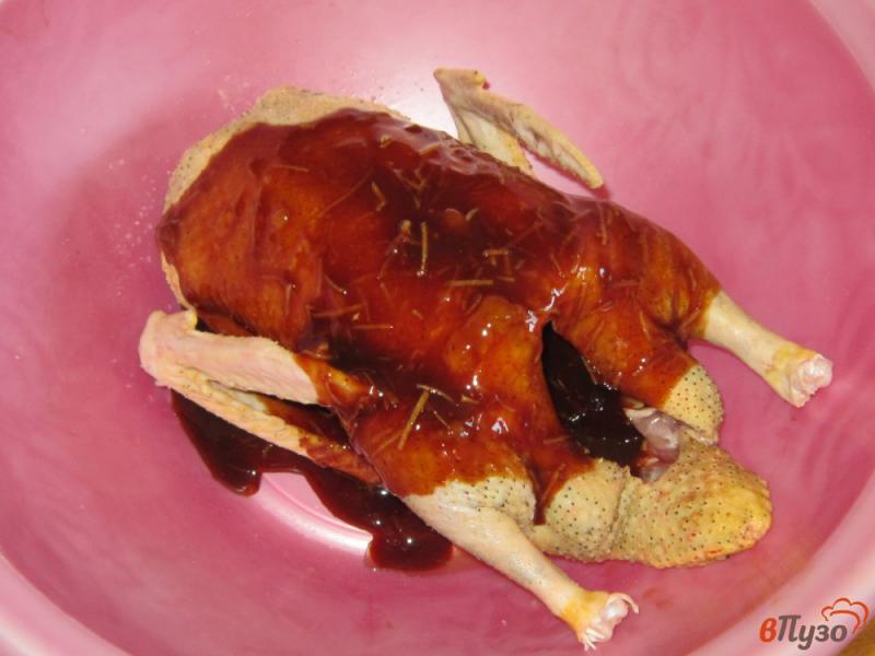 Фото приготовление рецепта: Утка запеченная  с картофелем в соусе терияки шаг №3