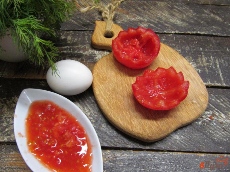 Фото приготовление рецепта: Закуска - фаршированные помидоры шаг №2