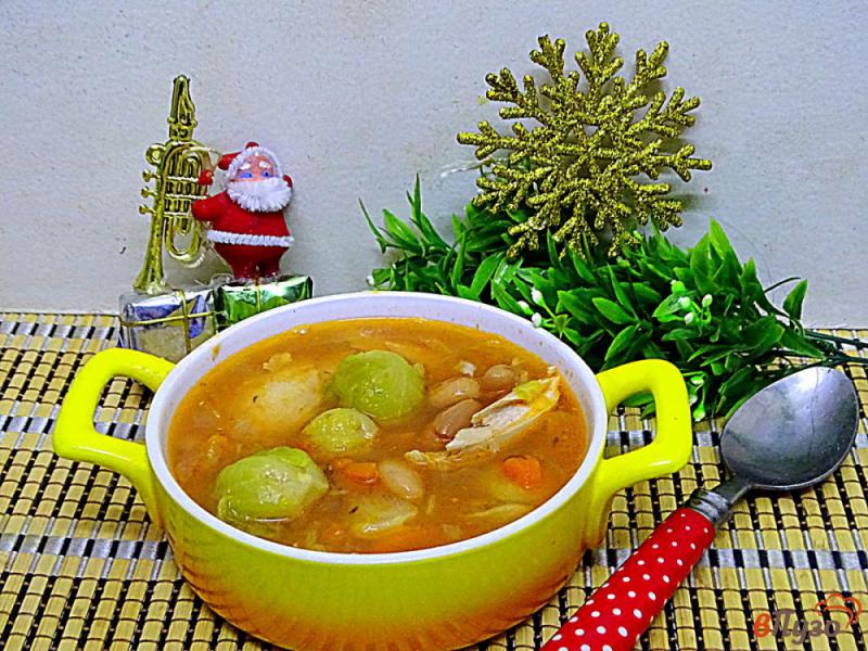 Фото приготовление рецепта: Суп диетический с брюссельской капустой и фасолью шаг №8