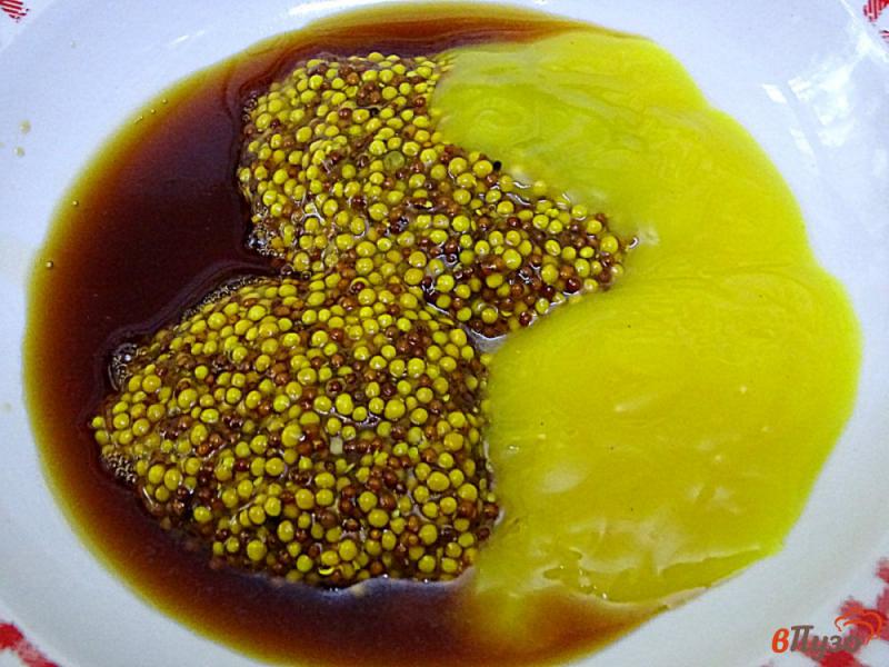 Фото приготовление рецепта: Куриные отбивные в горчично-медовом соусе шаг №4