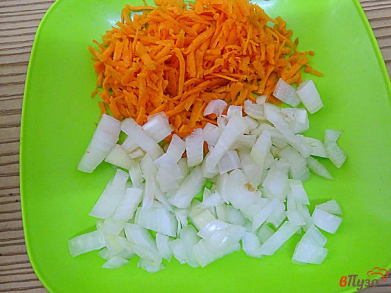 Фото приготовление рецепта: Запеканка с рисом, фаршем и капустой шаг №1