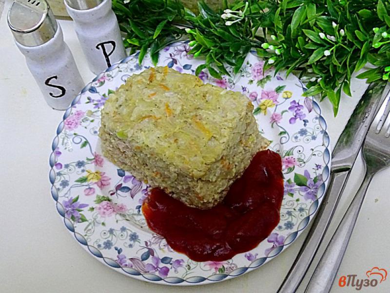 Фото приготовление рецепта: Запеканка с рисом, фаршем и капустой шаг №11
