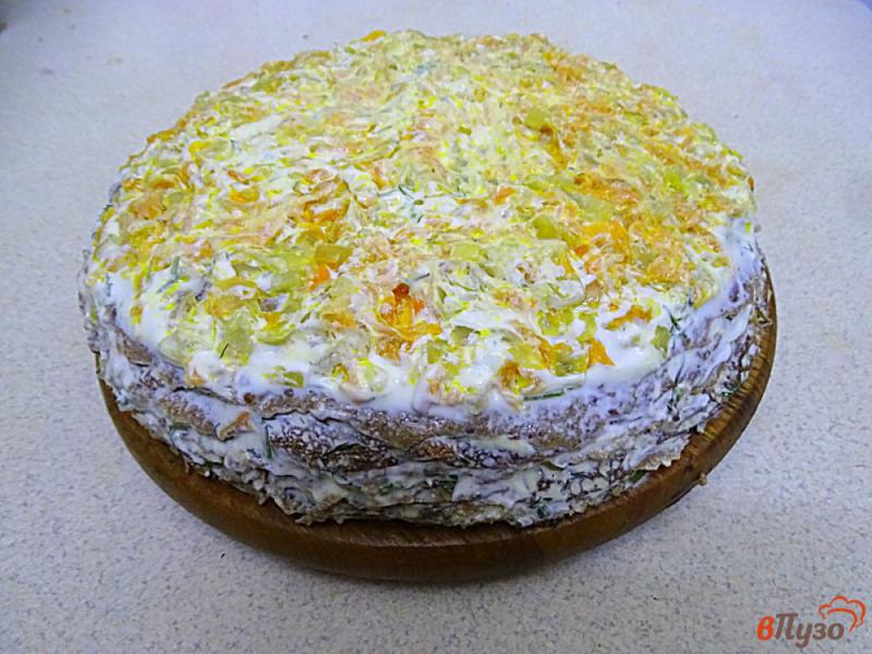 Фото приготовление рецепта: Печёночный торт диетический шаг №12