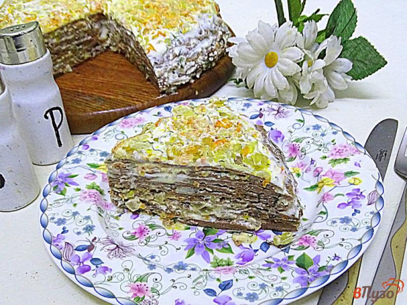 Фото приготовление рецепта: Печёночный торт диетический шаг №14