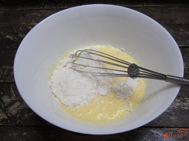 Фото приготовление рецепта: Бисквитный торт с заварным кремом шаг №13