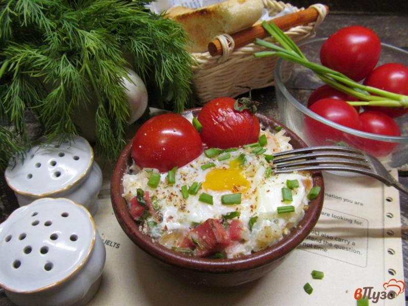 Фото приготовление рецепта: Яйца кокот с рисом шаг №6