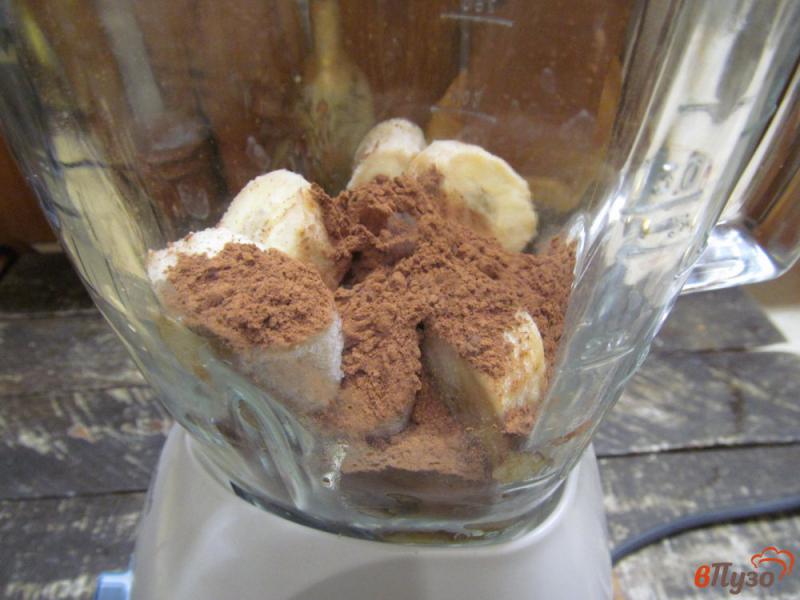 Фото приготовление рецепта: Шоколадно-банановый крем шаг №3