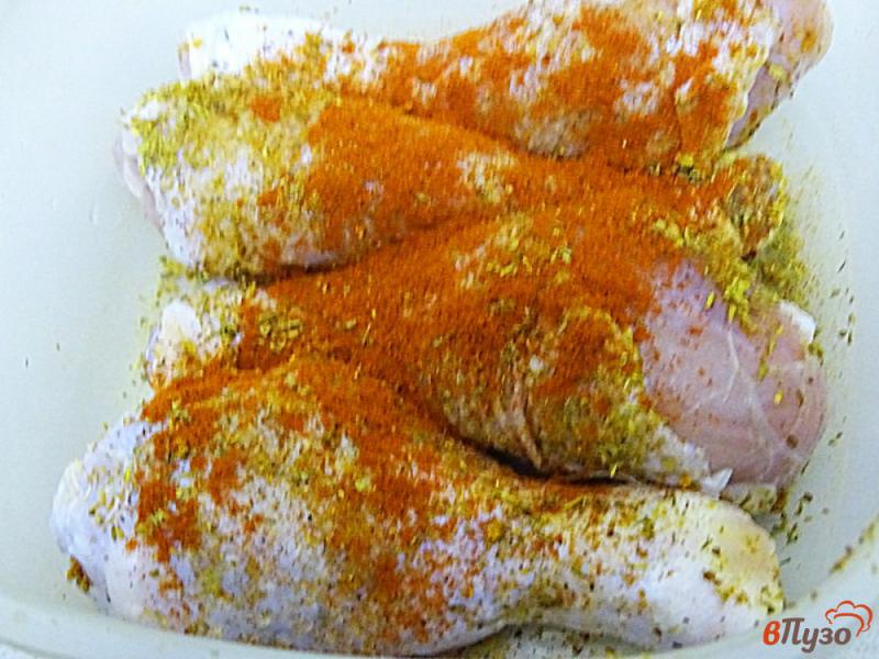Фото приготовление рецепта: Куриные голени в кефирном маринаде шаг №2