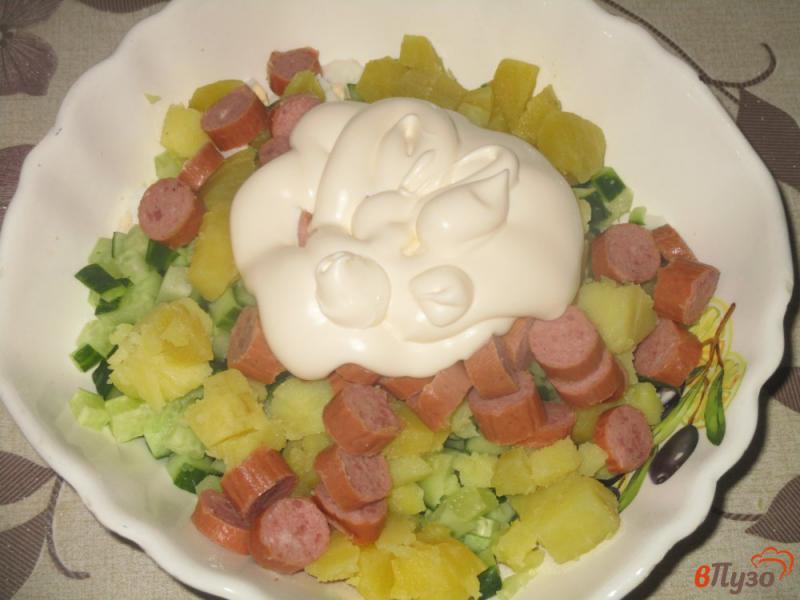 Фото приготовление рецепта: Салат с охотничьими колбасками шаг №5
