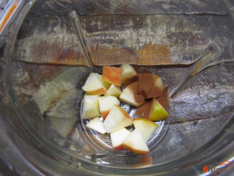 Фото приготовление рецепта: Десерт из яблока с тыквой шаг №2