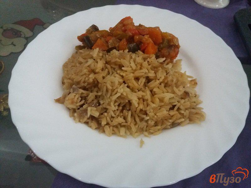 Фото приготовление рецепта: Жаренный острый рис шаг №8