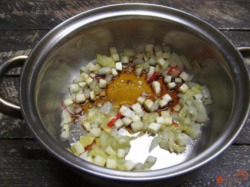 Фото приготовление рецепта: Восточный суп с вермишелью капустой и фрикадельками шаг №1