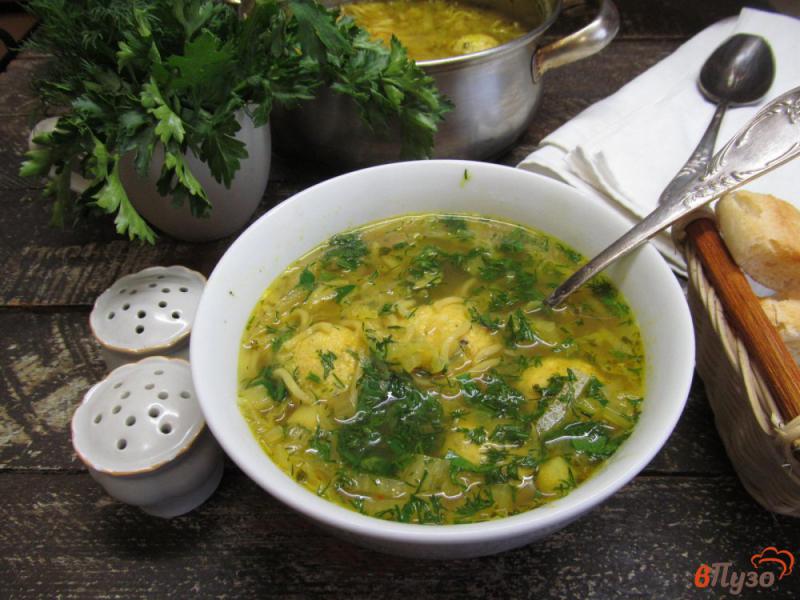 Фото приготовление рецепта: Восточный суп с вермишелью капустой и фрикадельками шаг №10