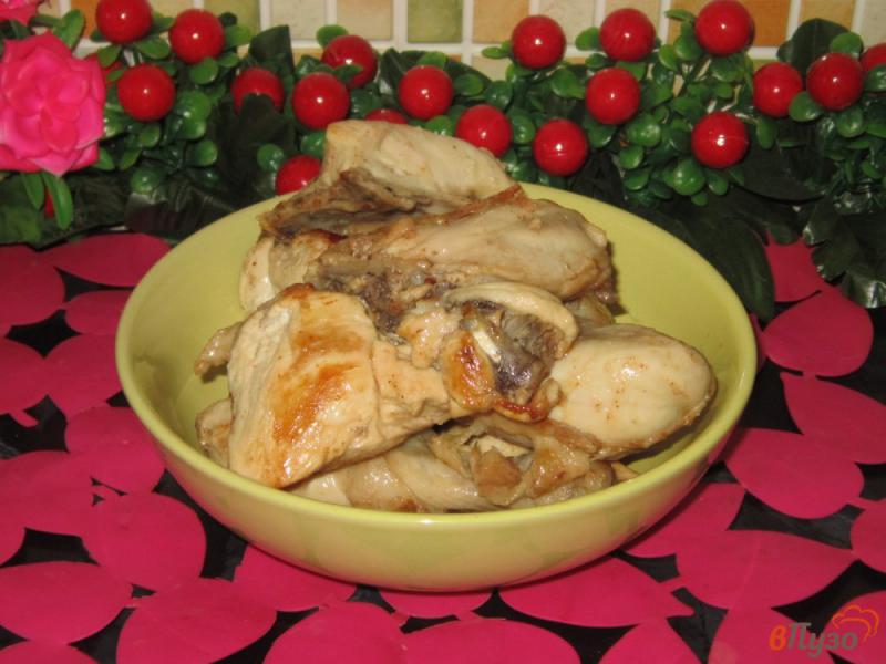 Фото приготовление рецепта: Курица жареная на сковороде в маринаде шаг №6