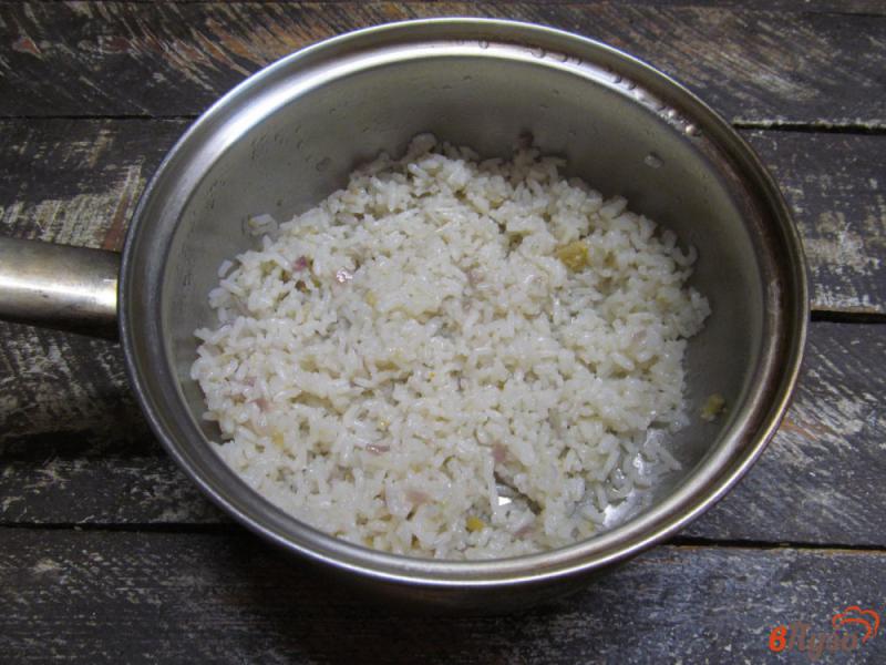 Фото приготовление рецепта: Свинина с рисом и пекинской капустой шаг №9