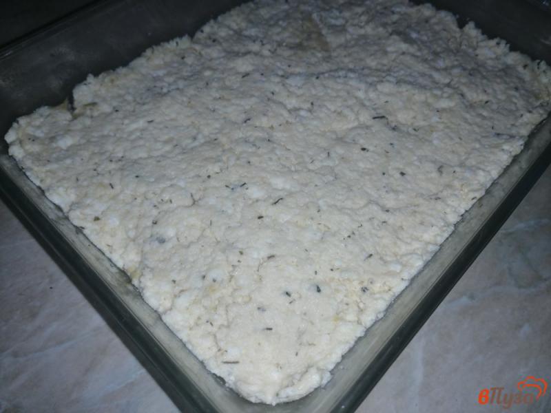 Фото приготовление рецепта: Запеканка из рикотты и адыгейского сыра шаг №5