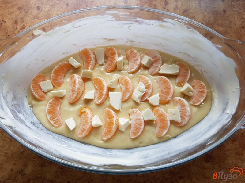 Фото приготовление рецепта: Пирог с мандаринами шаг №9
