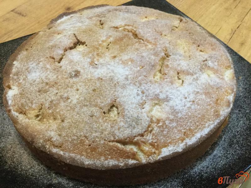 Фото приготовление рецепта: Пирог яблочный с апельсинами шаг №9