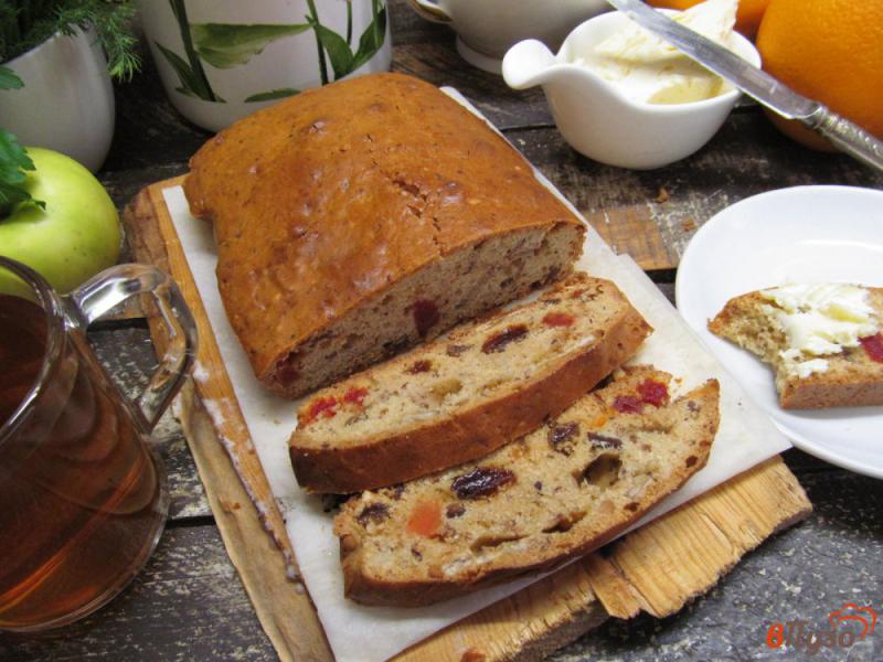 Фото приготовление рецепта: Сладкий хлеб с орехами и сухофруктами шаг №8