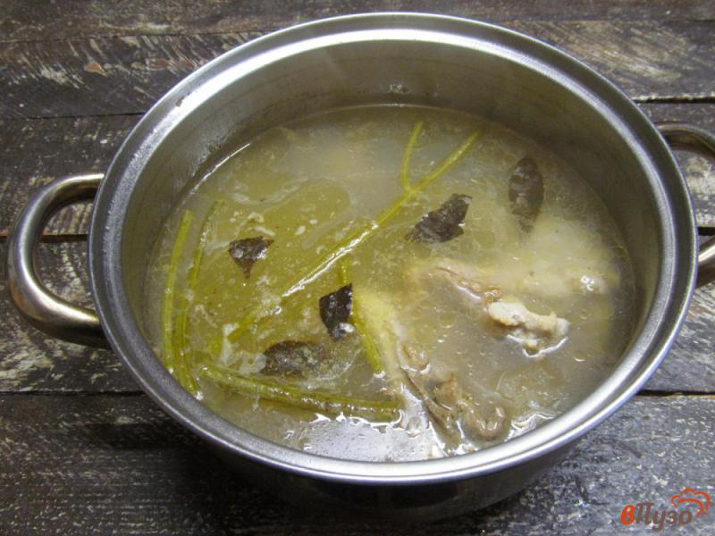 Фото приготовление рецепта: Болгарский куриный суп шаг №1