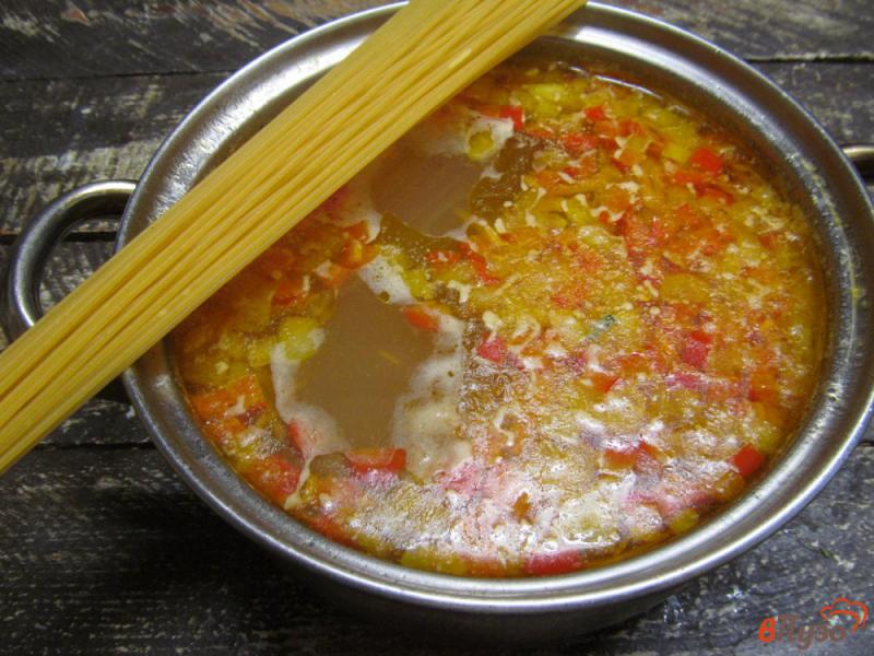 Фото приготовление рецепта: Болгарский куриный суп шаг №9