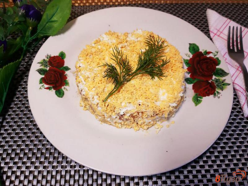 Фото приготовление рецепта: Салат Мимоза с салатным тунцом шаг №10