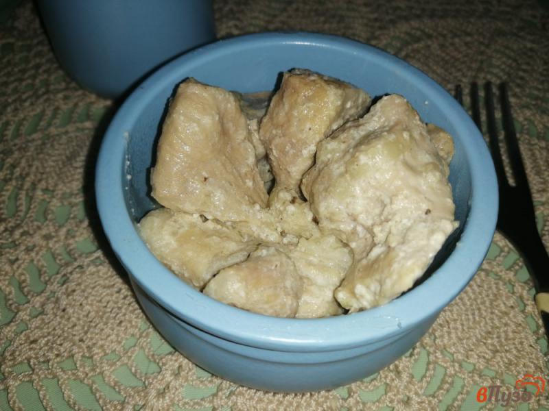 Фото приготовление рецепта: Свинина тушеная в сметане шаг №8