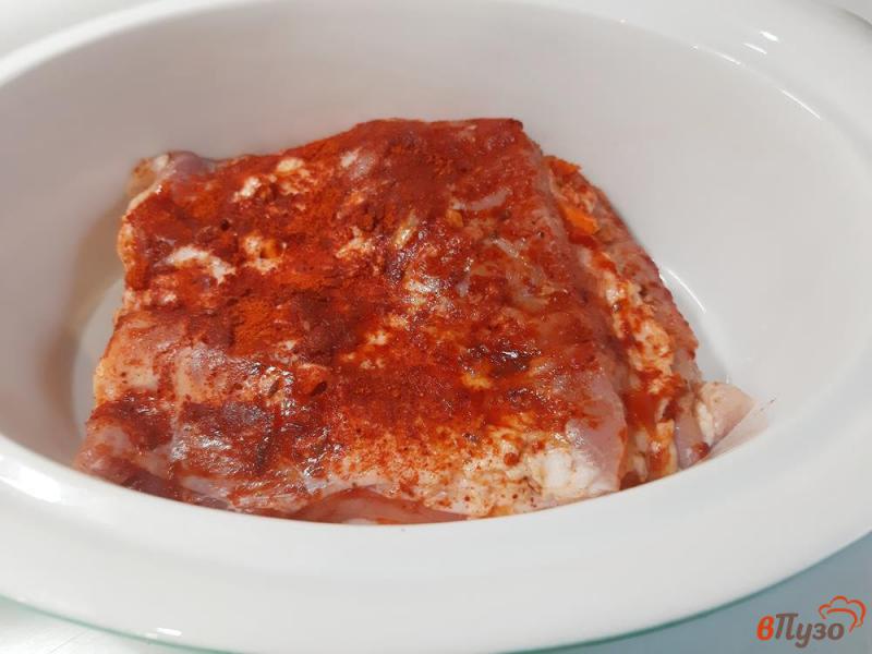 Фото приготовление рецепта: Буженина запеченная в томатном соусе с морковью шаг №5