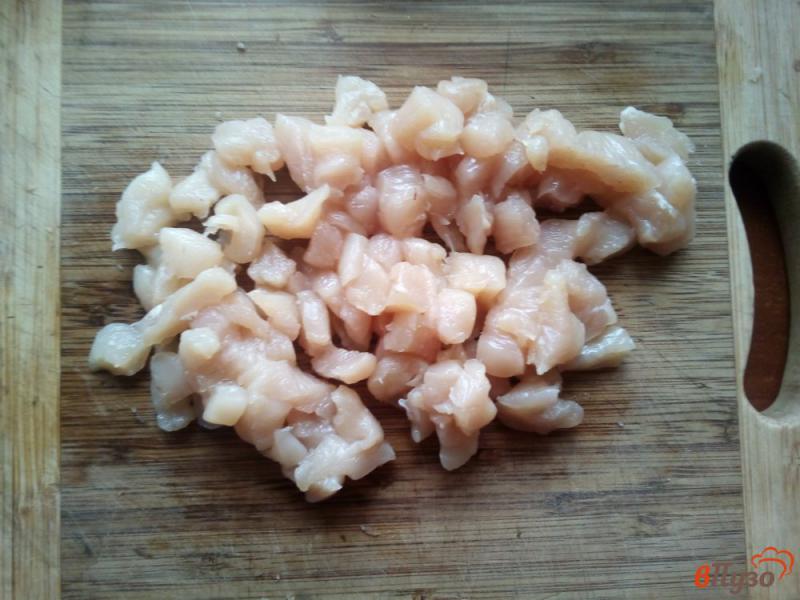 Фото приготовление рецепта: Овсяноблин с курицей и грибами шаг №4