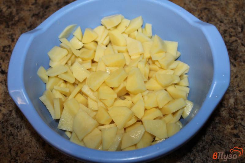 Фото приготовление рецепта: Картофель по - сельски с копченым салом шаг №1