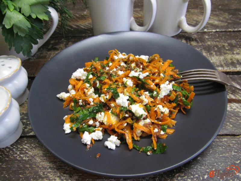 Фото приготовление рецепта: Салат из моркови с творогом шаг №6