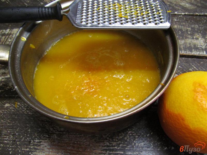 Фото приготовление рецепта: Овсяная каша на тыквенном пюре с апельсином шаг №3